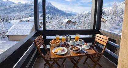 Studio with stunning view of Serre Chevalier