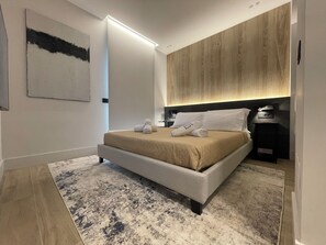 1 chambre, fer et planche à repasser, accès Internet, draps fournis