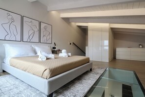 1 chambre, coffres-forts dans les chambres, fer et planche à repasser
