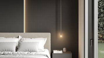 2 soveværelser, pengeskab på værelset, skrivebord, strygejern/strygebræt