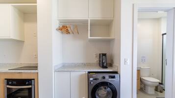 Basic Apartment | Interior