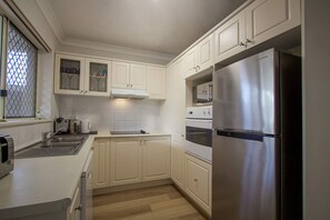 Fridge, microwave, oven, dishwasher