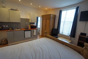 1 Schlafzimmer, Internetzugang, Bettwäsche