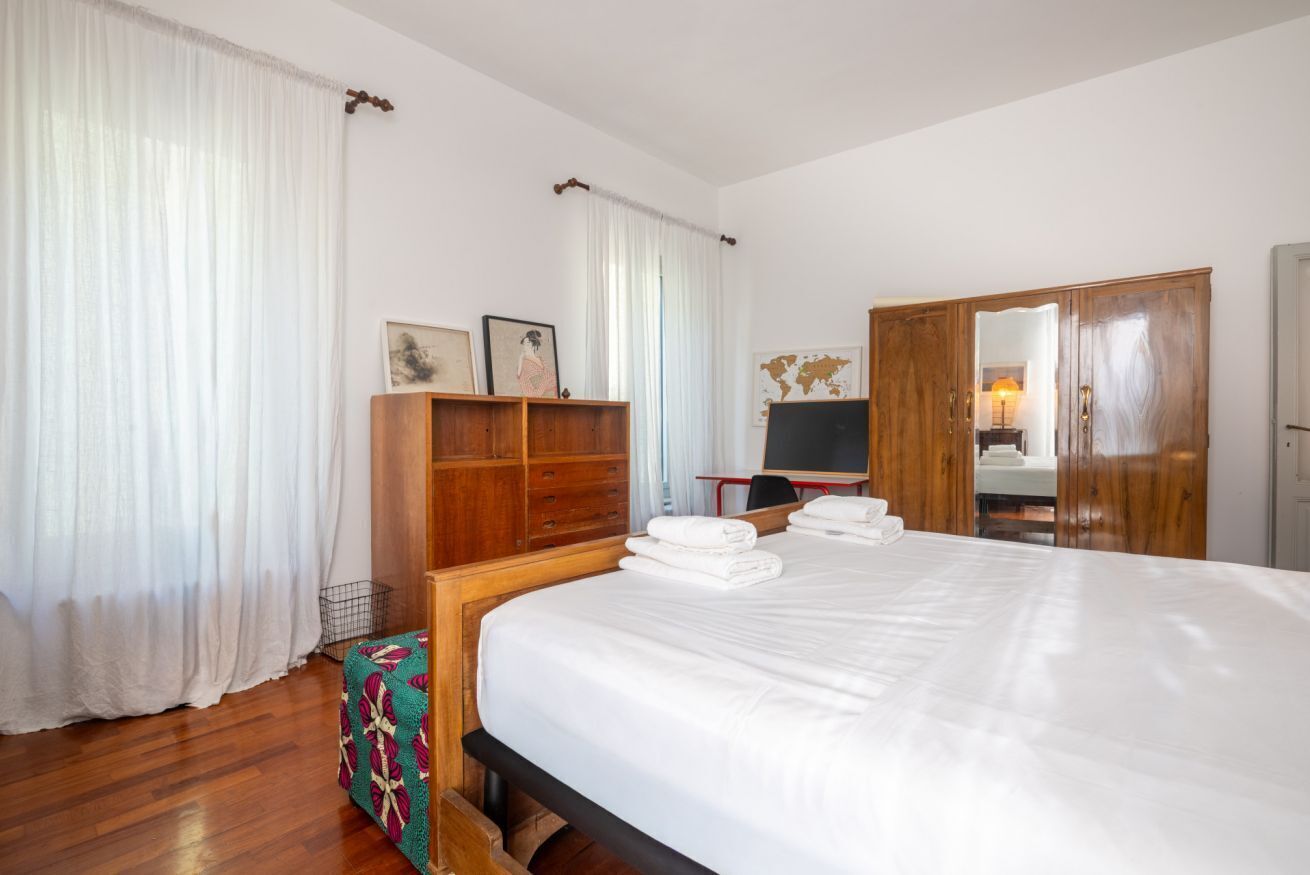 3 bedrooms, iron/ironing board