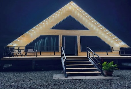 Exterior. Cottage Noah's Ark with 2 Bedroom