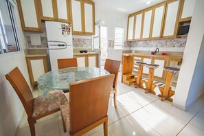 独立别墅 | 2 多间卧室