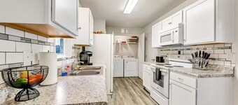 Pet-Friendly 3BR, Winston-Salem, BBQ+Free Parking
