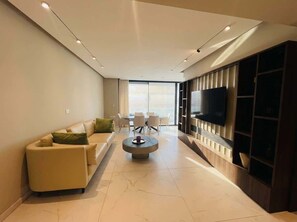 Téléviseur, bureau