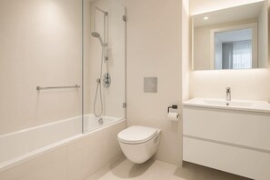 シャワー、ヘアドライヤー