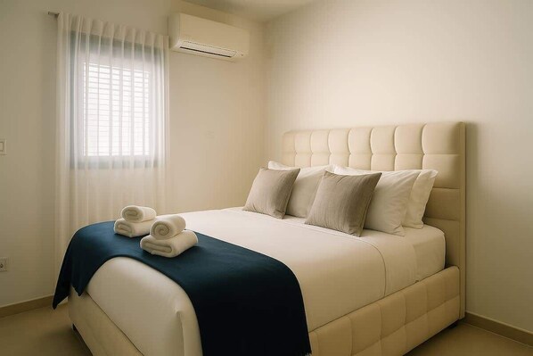 3 bedrooms, iron/ironing board, travel cot, WiFi