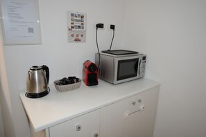 Interior - Apartment Rome - Vatican. Comfort and privacy for groups or families (Roma)