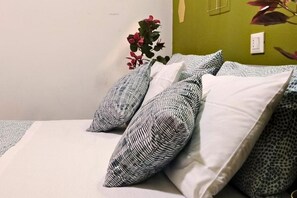 3 bedrooms, free WiFi, bed sheets