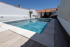 Pool - Holiday Home 'Dos Avós' with Private Pool, Wi-Fi, and Air Conditioning (Santa Eulália)