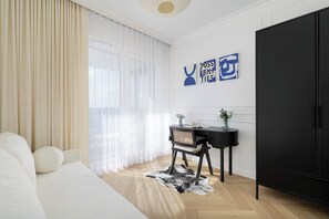 TV, offices