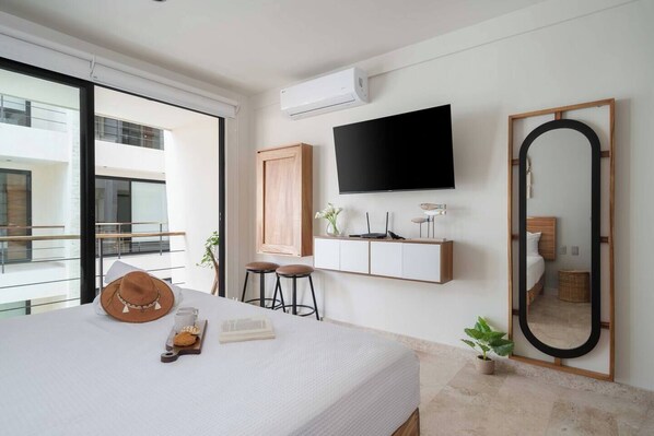 1 chambre, fer et planche à repasser, Wi-Fi, draps fournis
