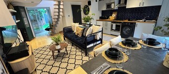 Enjoyable 1-bedroom Cozy Cottage in Coventry