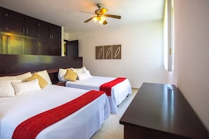 2 bedrooms, iron/ironing board, WiFi - Private & spacious 2 bedroom apartment in Cancun. (Cancún)