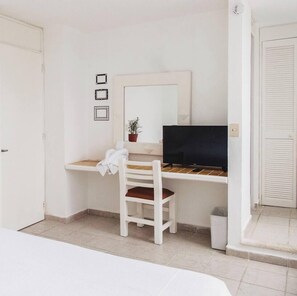 1 bedroom, iron/ironing board, WiFi