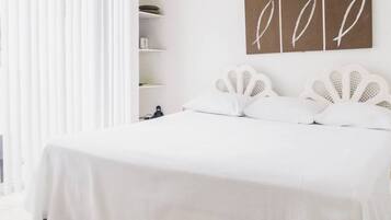 1 bedroom, iron/ironing board, WiFi