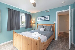 2 bedrooms, WiFi, bed sheets