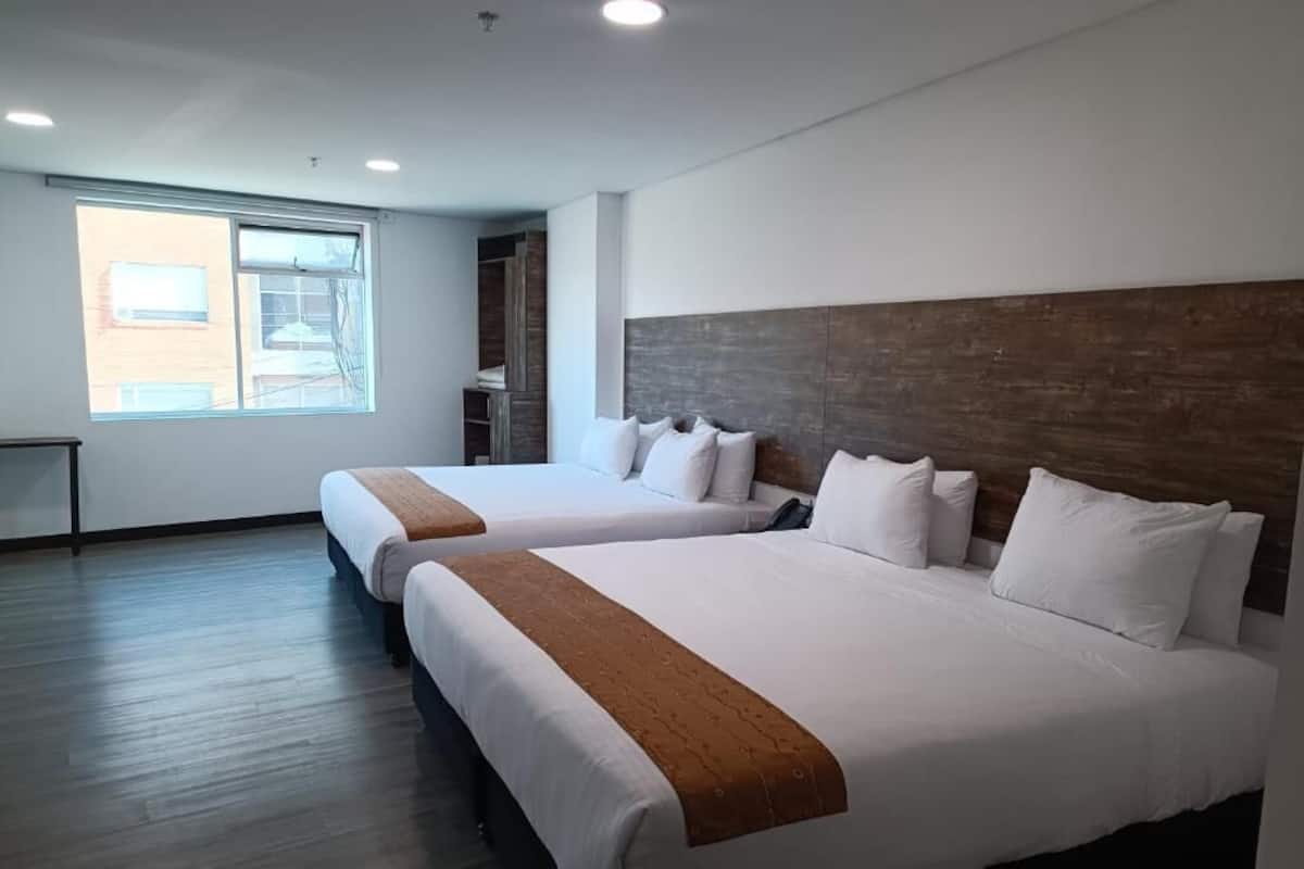 Twin Room | In-room safe, free WiFi, wheelchair access
