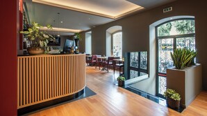 酒吧（店内）