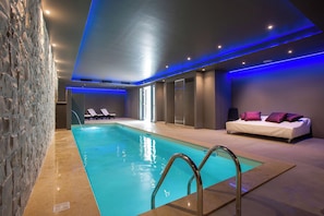 Pool - Fortyfive Squared (Rome)