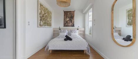 1 chambre, fer et planche Ă repasser, lit parapluie, Wi-Fi