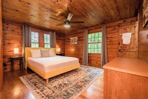 4 bedrooms, WiFi, bed sheets