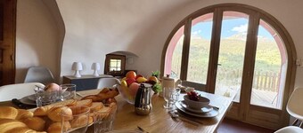 Terrace, balcony, fireplace or stove, tv, ski locker, 200m², Vars