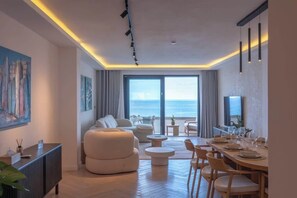 Flat-screen TV, offices - Panoramic sea views | PT by Homega (St. Julian's)
