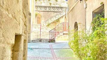 Overnatningsstedets område