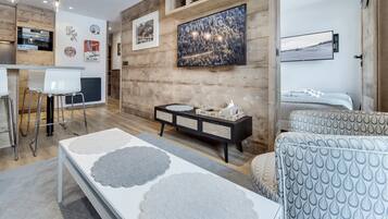 2 makuuhuonetta, Wi-Fi, vuodevaatteet