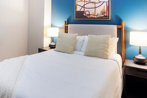 Apartment, 2 Bedrooms | Dihias secara berasingan, dilengkapkan perabot secara berasingan