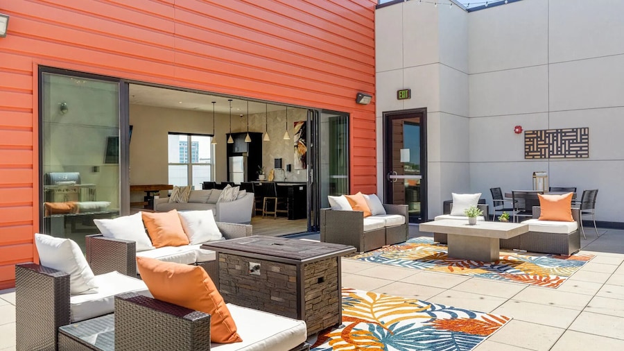 Arts District Apartments By Landing