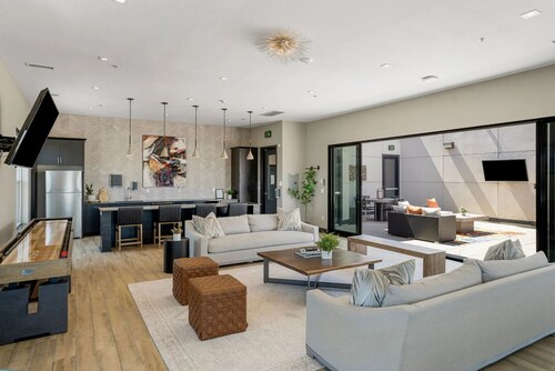 Arts District Apartments By Landing