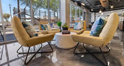 ASU-Tempe Apartments by Landing