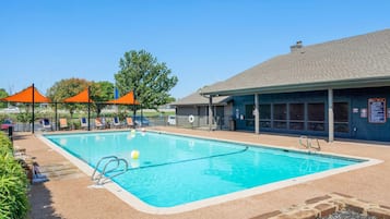 Seasonal outdoor pool