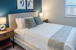 Apartment, 2 Bedrooms | Individually decorated, individually furnished, bed sheets