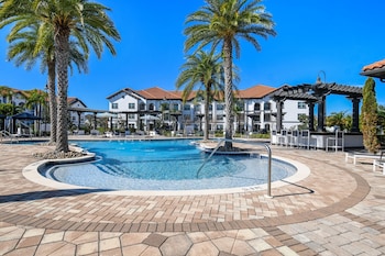 Landing Melbourne Duran East