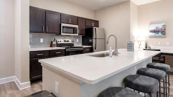 Apartment, 2 Bedrooms | Private kitchen | Full-sized fridge, microwave, oven, stovetop