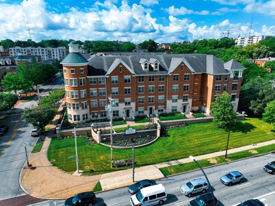 Landing Apartments Near University Of Cincinnati
