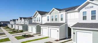 Landing Townhomes Davenport