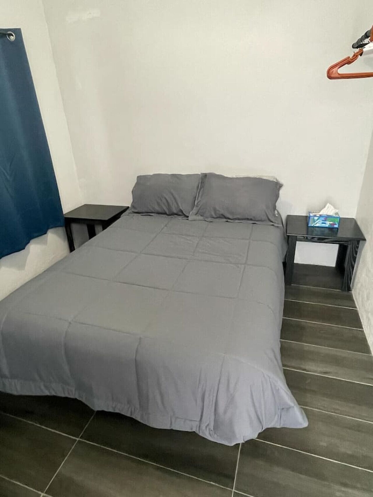 1 dormitorio, cuna de viaje, wifi gratis y ropa de cama