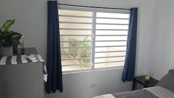 1 habitación, cuna de viaje, wifi gratis y ropa de cama