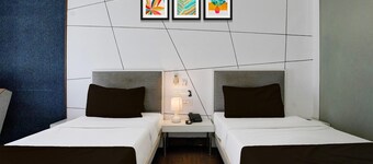 Collection O Limda Chowk Hotel Harmony