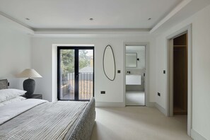 4 chambres, Wi-Fi, draps fournis