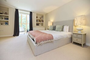 2 Schlafzimmer, Schreibtisch, WLAN, Bettwäsche