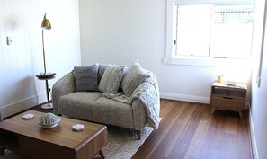 TV - Cozy Retreat Central Invermay (Invermay)