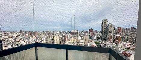 Apartment, Stadtblick | Balkon